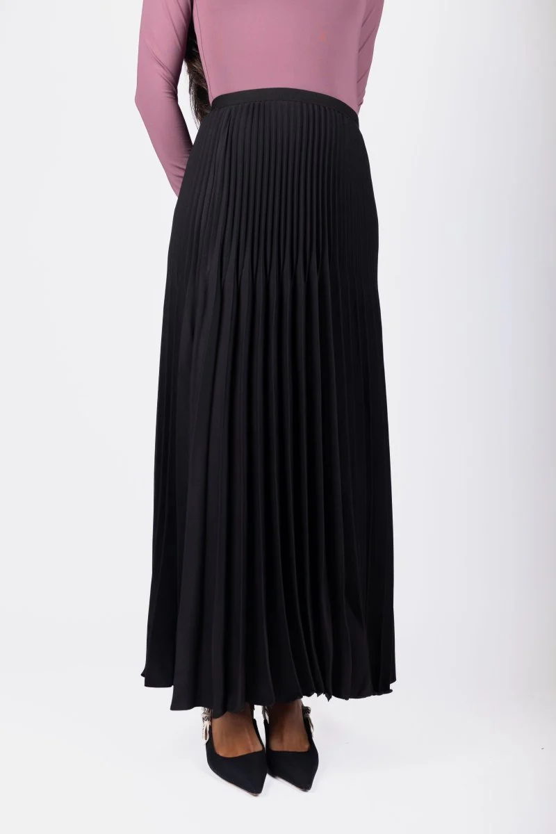 Astra Skirt (Black) - Image 3