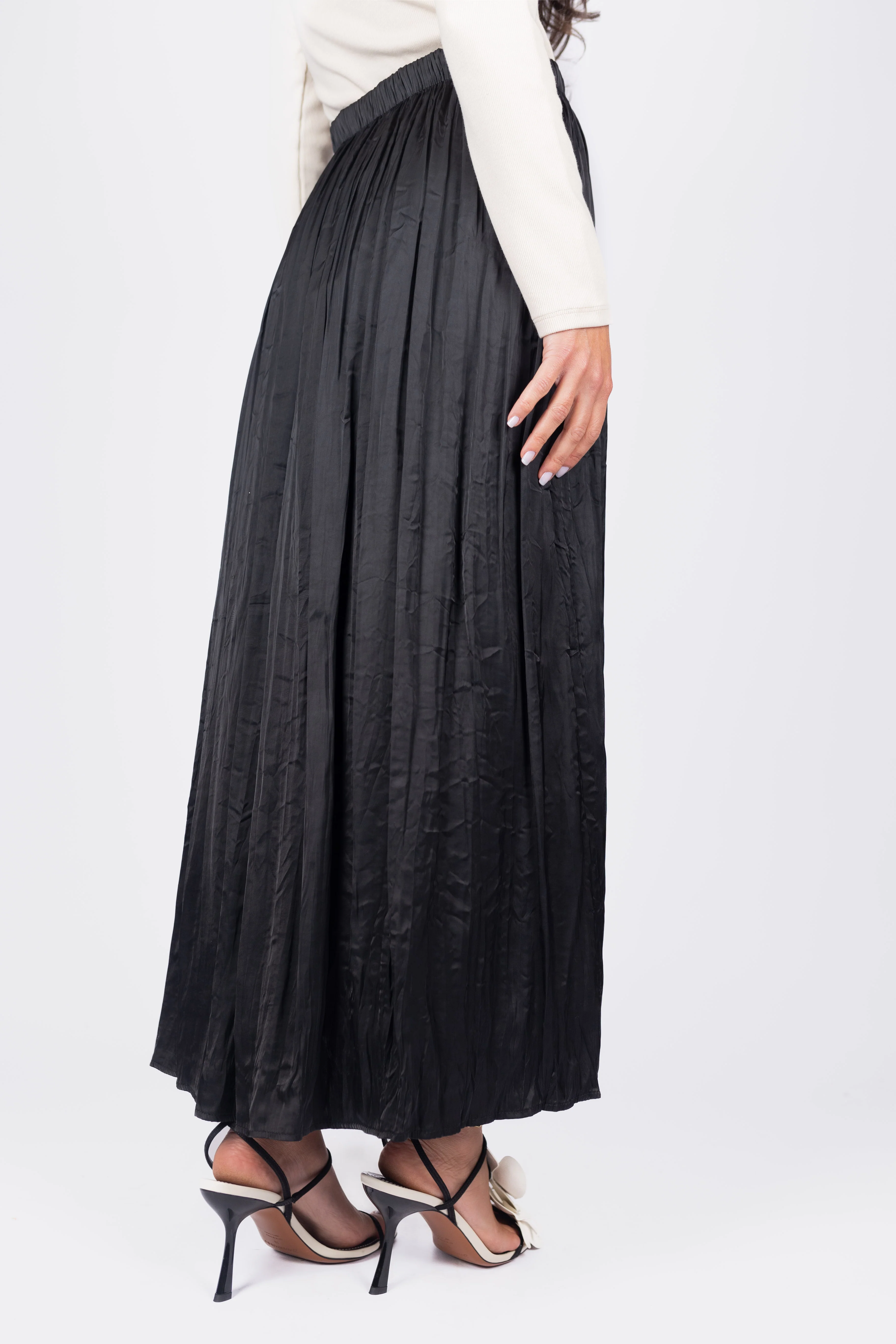 Bria Skirt (Black) - Image 5