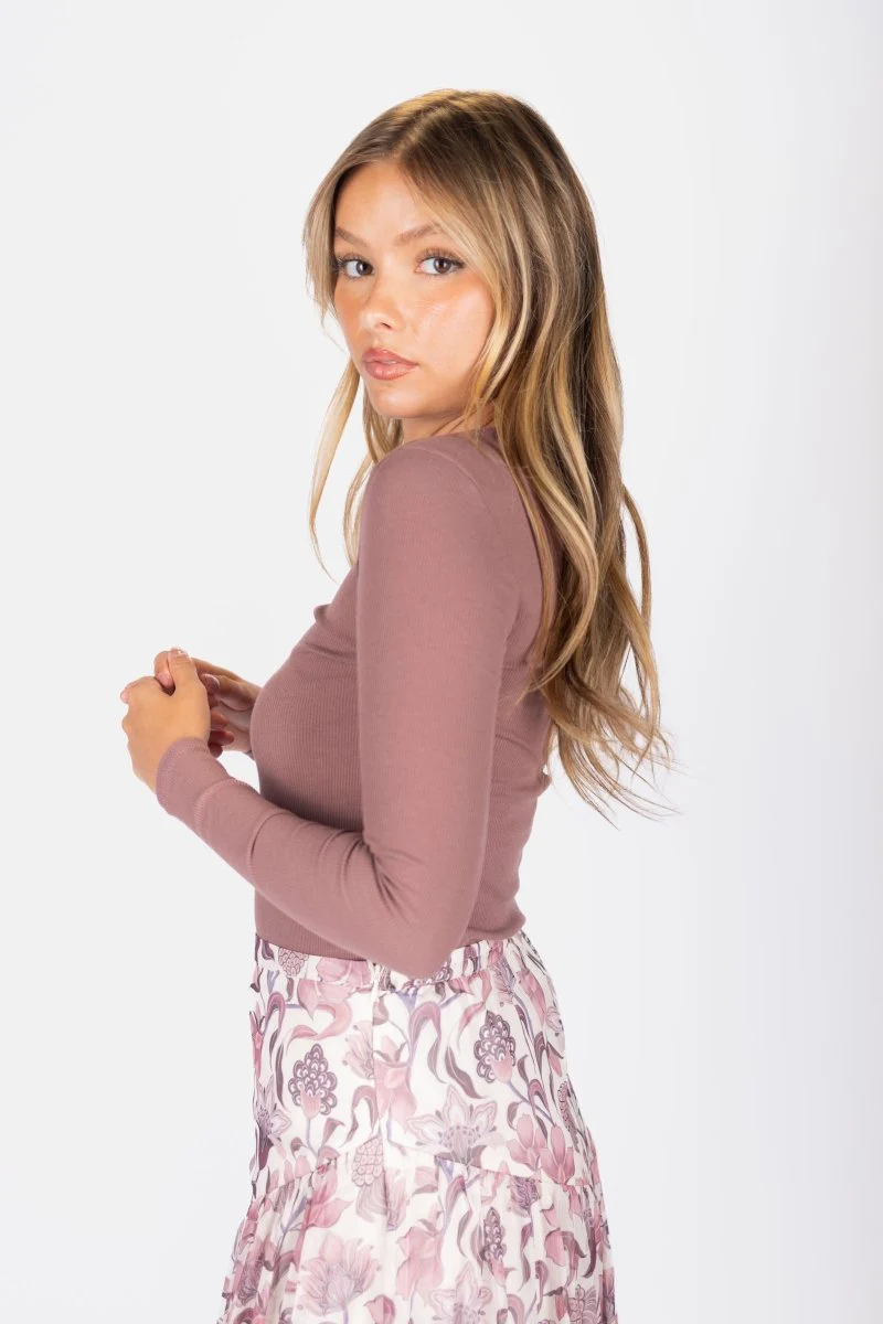 Renee Tee (Red Brown) - Image 5
